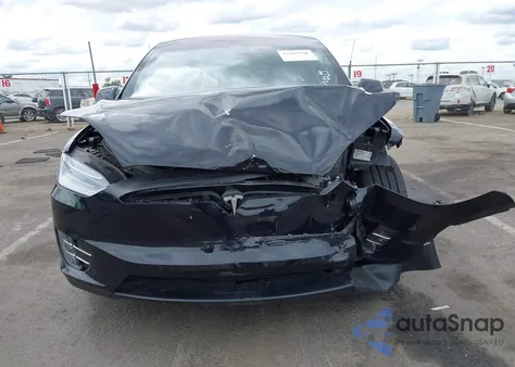 2018 Tesla Model X 100D/75D/P100D из США, поврежденный, VIN 5YJXCBE20JF091575